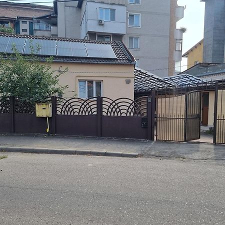 La Bebe 3 Apartment Хунедоара Екстериор снимка