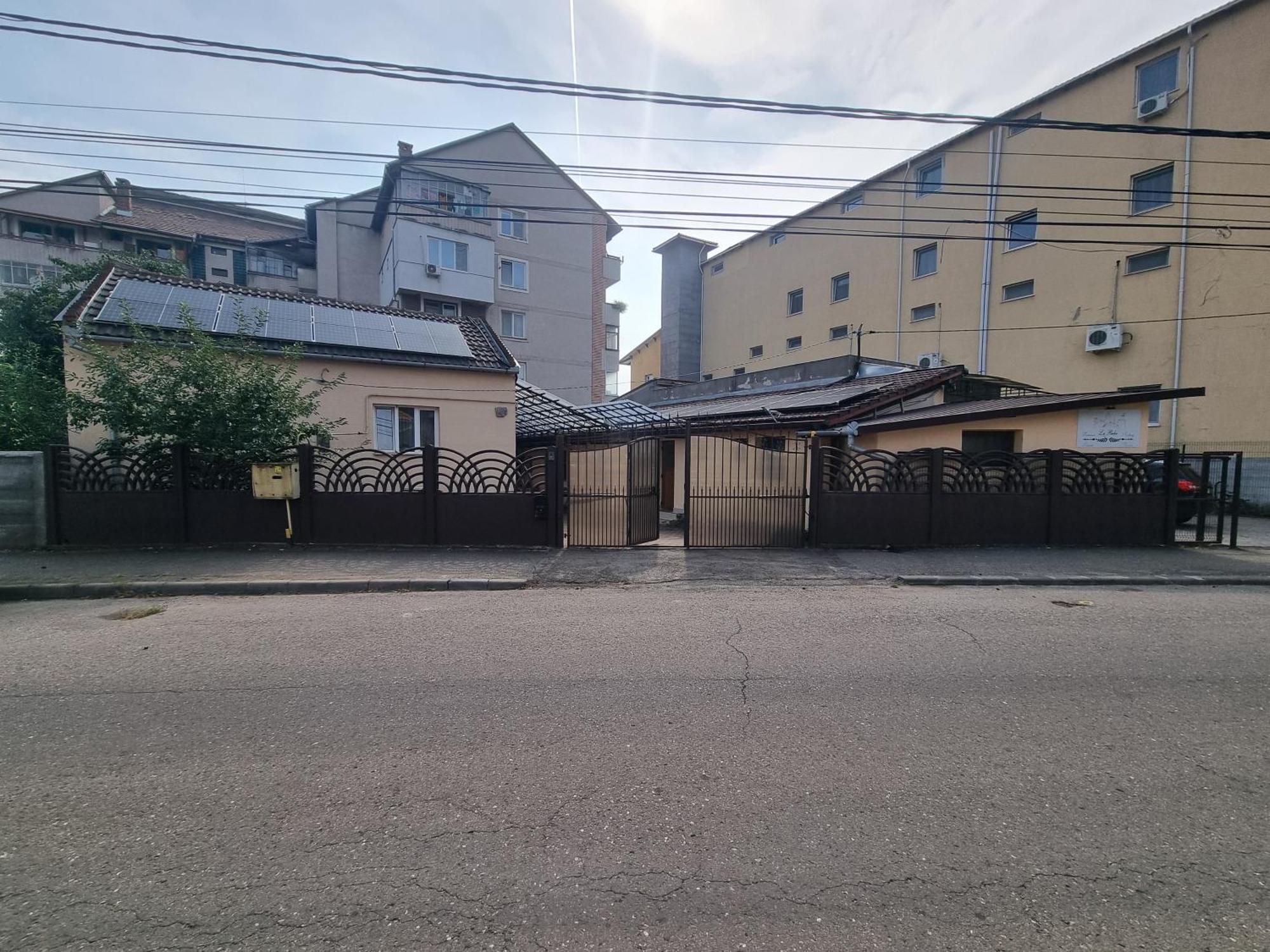 La Bebe 3 Apartment Хунедоара Екстериор снимка